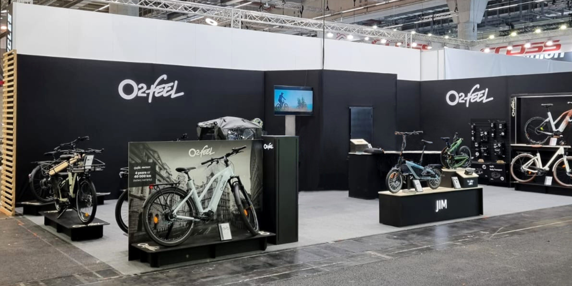 STand - Sur Mesure - O2Feel - Cloison - Création Bois SUr Mesure - Support - Vélos